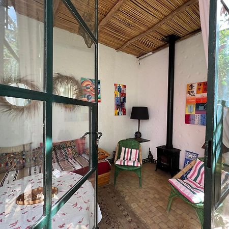 Riad Oasis D'아실라 외부 사진