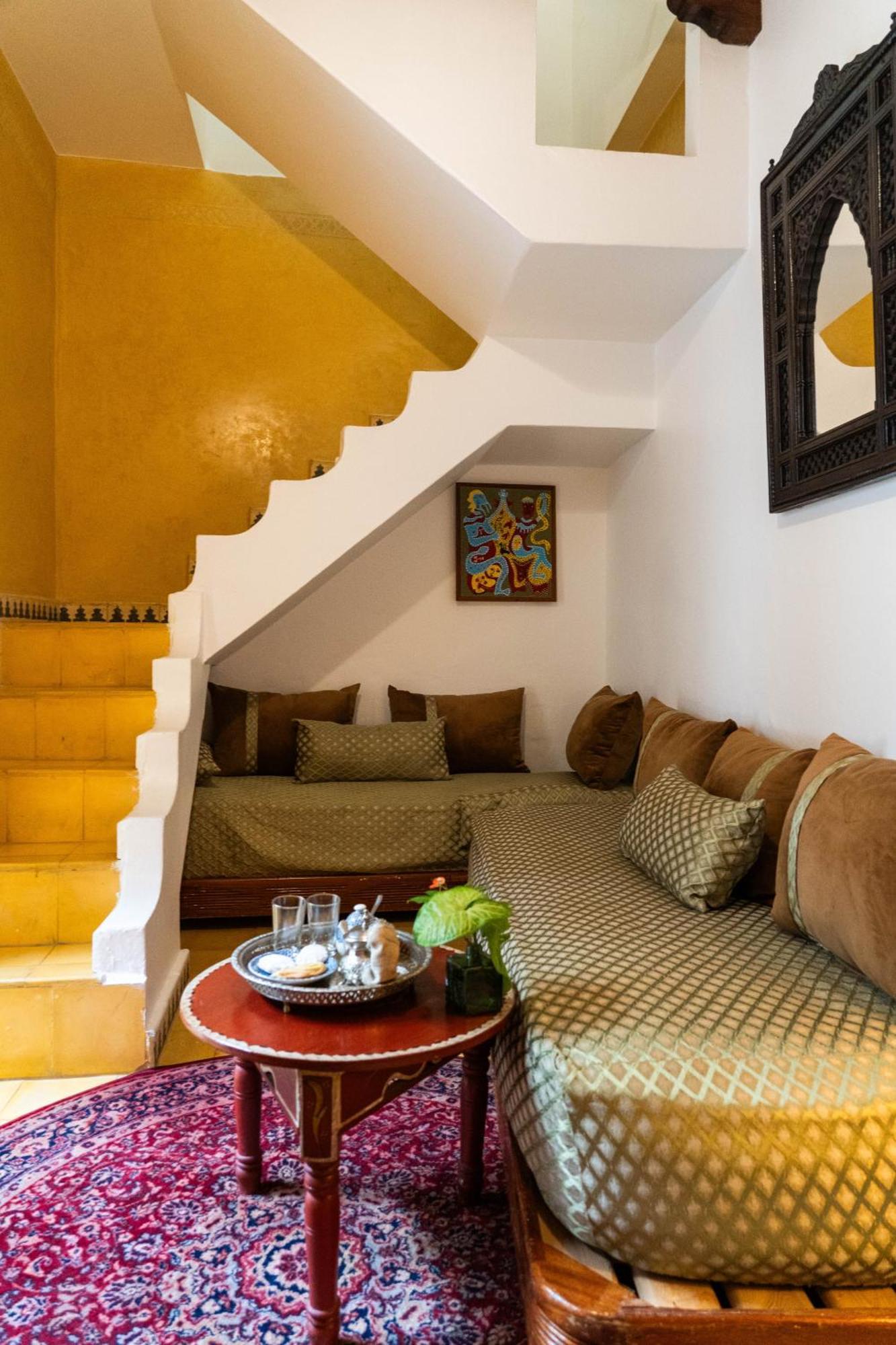 Riad Oasis D'아실라 외부 사진