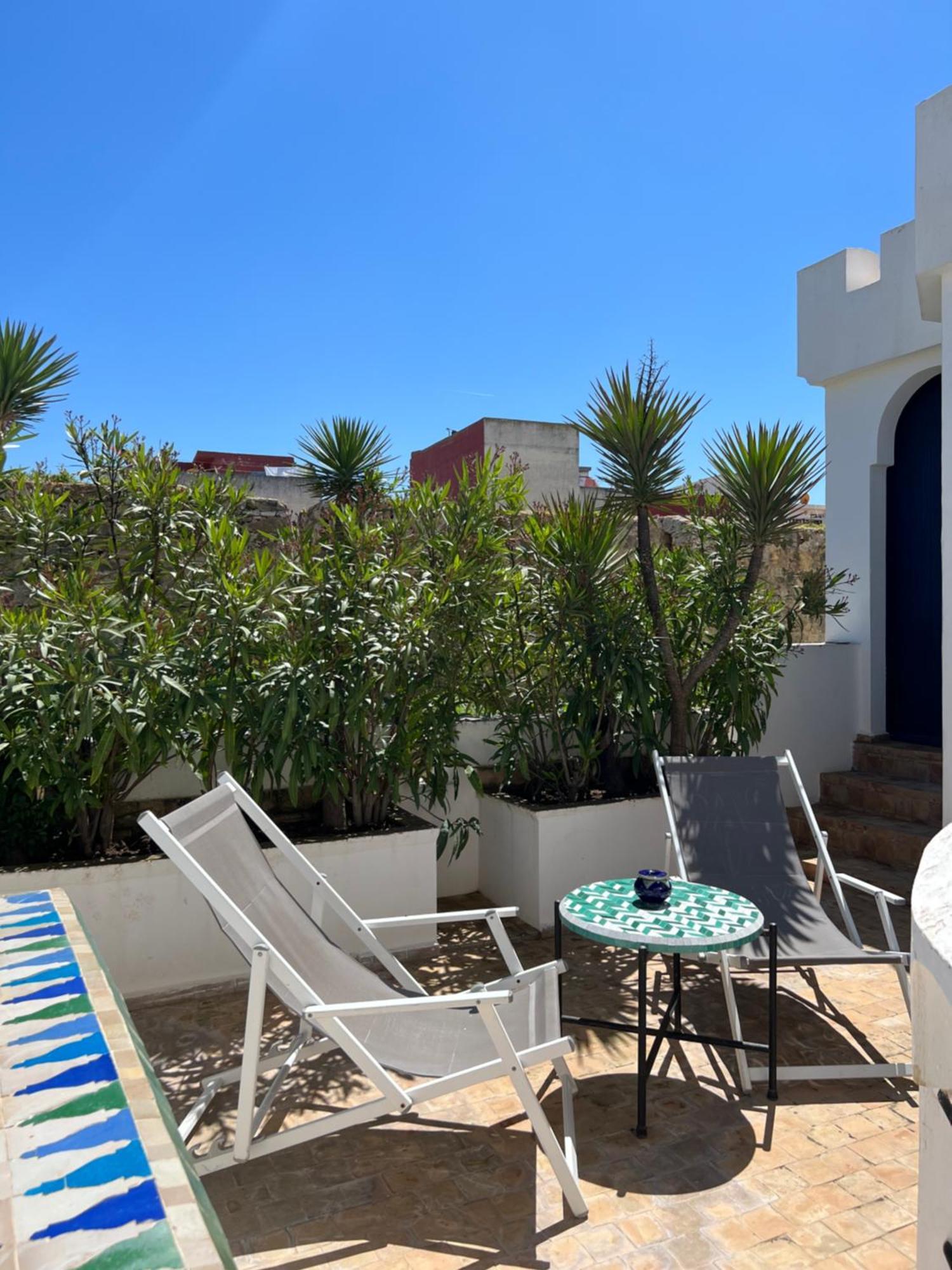 Riad Oasis D'아실라 외부 사진